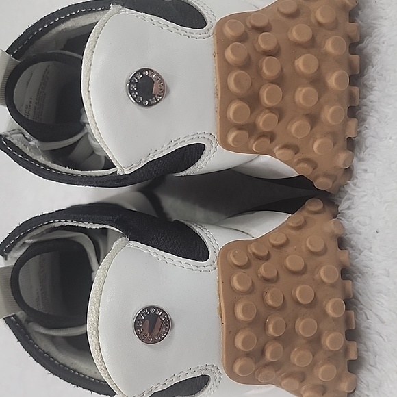 Steve Madden Campo Retro Jogger Sneaker - Picture 8 of 16